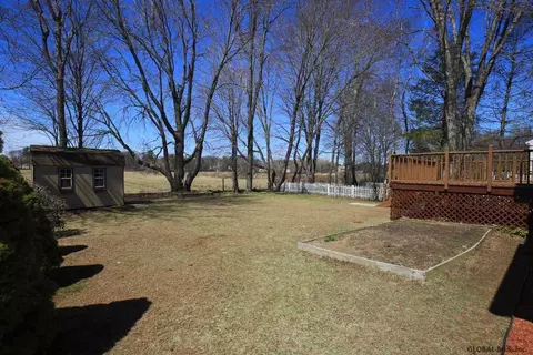 57 Jefferson Rd, Glenmont, NY 12077 photo 23