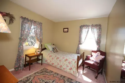 57 Jefferson Rd, Glenmont, NY 12077 photo 13