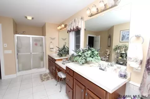 14 Bennington, Saratoga Springs, NY 12866 photo 17