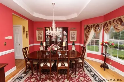 14 Bennington, Saratoga Springs, NY 12866 photo 6