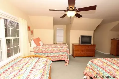 14 Bennington, Saratoga Springs, NY 12866 photo 19