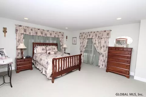 14 Bennington, Saratoga Springs, NY 12866 photo 16
