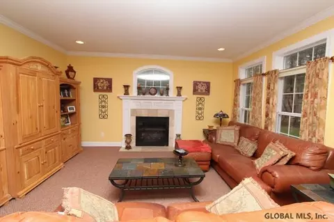 14 Bennington, Saratoga Springs, NY 12866 photo 12