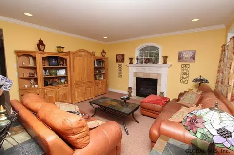14 Bennington, Saratoga Springs, NY 12866 photo 11