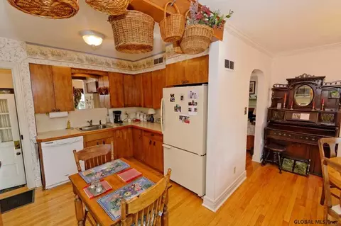 115 Spring Rd, Glenville, NY 12302 photo 8