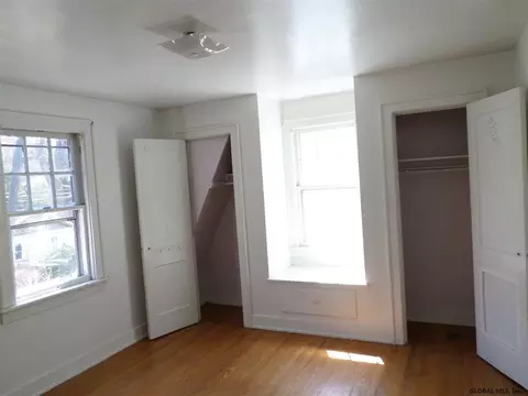 796 Wright Ave, Schenectady, NY 12309 photo 12