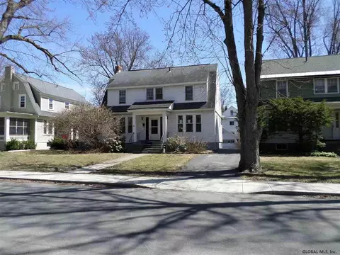 796 Wright Ave, Schenectady, NY 12309 photo 18