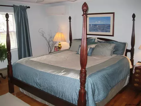 120 E Poplar Dr, Delmar, NY 12054 photo 9