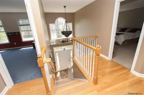 2 Brookside Dr, Saratoga Springs, NY 12866 photo 17