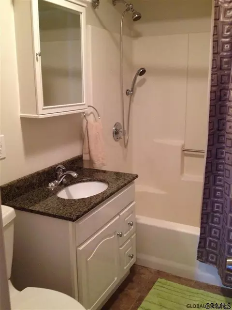 2 Edmel Rd, Glenville, NY 12302 photo 10