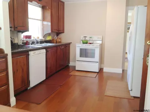2 Edmel Rd, Glenville, NY 12302 photo 6