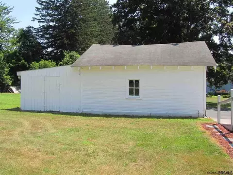 2 Edmel Rd, Glenville, NY 12302 photo 16