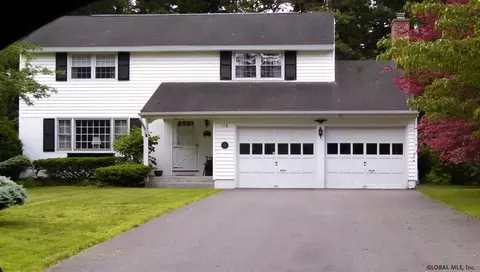 116 Westchester Dr, Delmar, NY 12054 photo 2