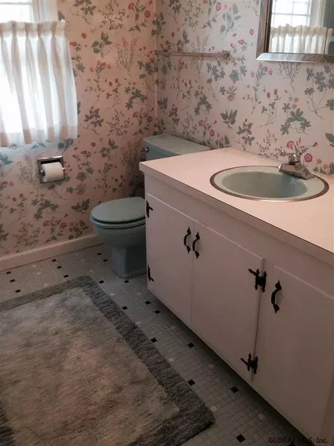 116 Westchester Dr, Delmar, NY 12054 photo 11