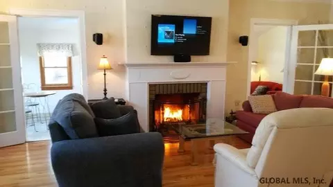 764 Wright Ave, Schenectady, NY 12309 photo 6