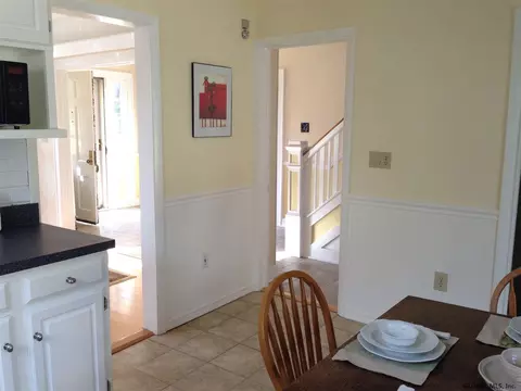 764 Wright Ave, Schenectady, NY 12309 photo 11