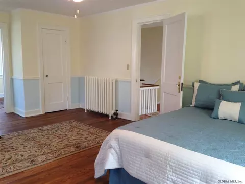 764 Wright Ave, Schenectady, NY 12309 photo 17