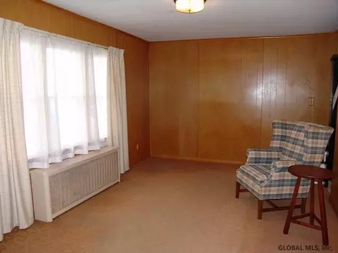 23 Brookman Ave, Delmar, NY 12054 photo 2