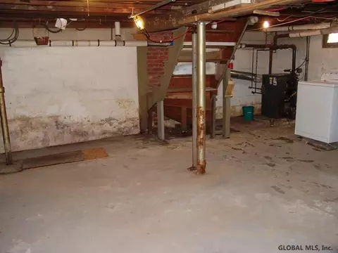 23 Brookman Ave, Delmar, NY 12054 photo 13