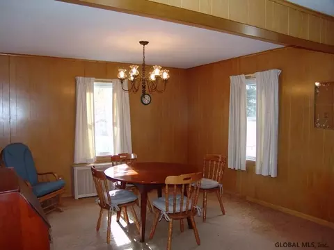 23 Brookman Ave, Delmar, NY 12054 photo 4