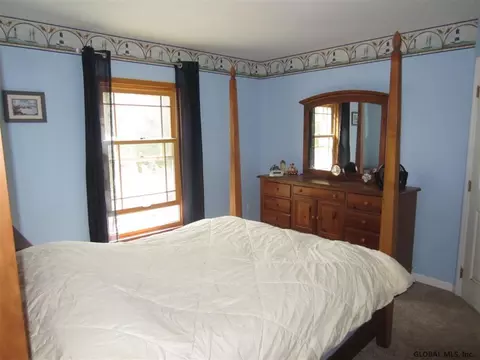 37 Angle Rd, Mechanicville, NY 12118 photo 10