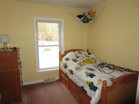 37 Angle Rd, Mechanicville, NY 12118 photo 13