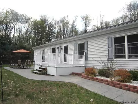 37 Angle Rd, Mechanicville, NY 12118 photo 20