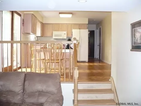 8 Carr Rd, Saratoga Springs, NY 12866 photo 14