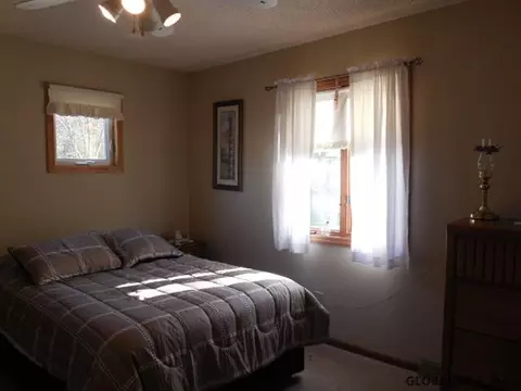 27 Chrisken Dr, Glenmont, NY 12077 photo 12