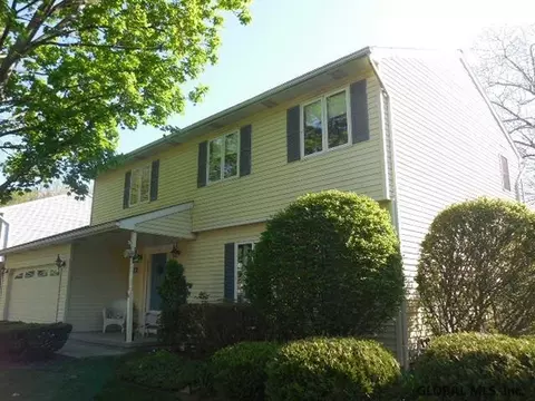 27 Chrisken Dr, Glenmont, NY 12077 photo 21
