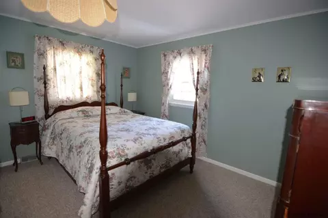 2002 Oakleaf Dr, Guilderland, NY 12084 photo 13