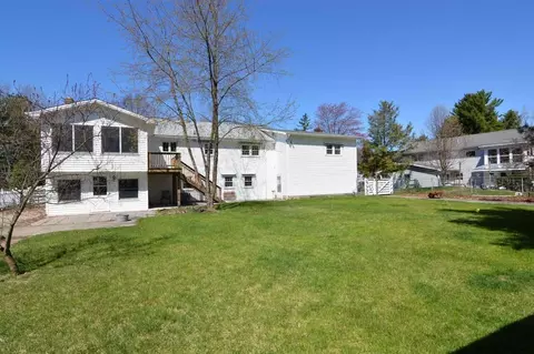 2002 Oakleaf Dr, Guilderland, NY 12084 photo 24