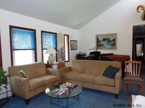 64 Salisbury Rd, Delmar, NY 12054 photo 4
