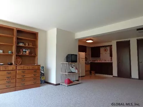 64 Salisbury Rd, Delmar, NY 12054 photo 20