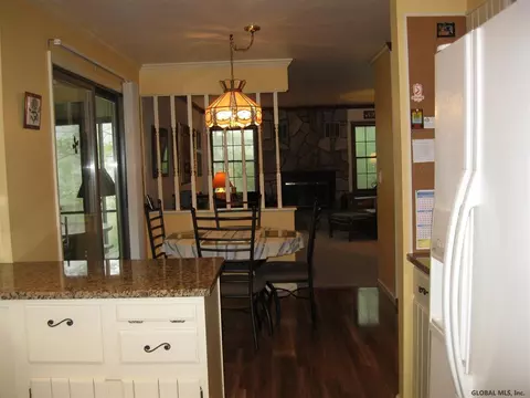 15 Bain Dr, Delmar, NY 12054 photo 10