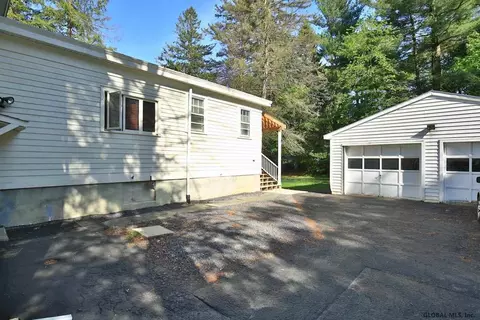408 Delaware Ave, Delmar, NY 12054 photo 23