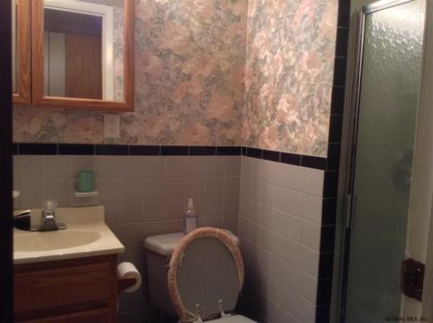 34 Ormond St, Albany, NY 12203 photo 14