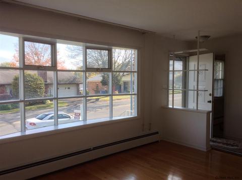 34 Ormond St, Albany, NY 12203 photo 8
