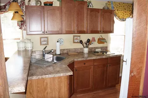 2144 Oaks Rd, Argyle, NY 12809 photo 6