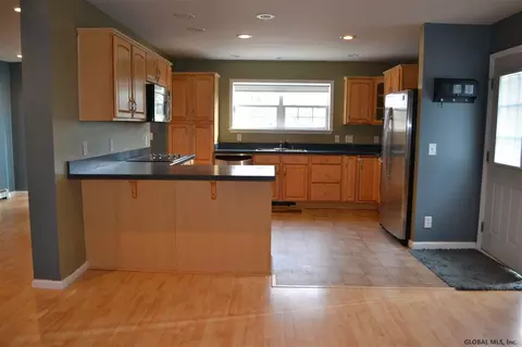 17 Howes Way, Argyle, NY 12809 photo 3