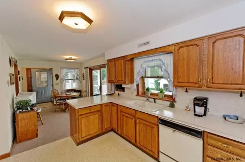 413 Mohawk Ave, Scotia, NY 12302 photo 7