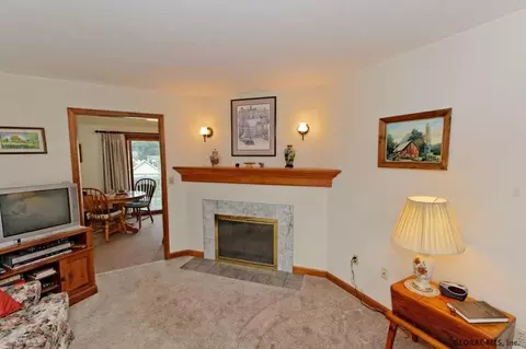413 Mohawk Ave, Scotia, NY 12302 photo 12