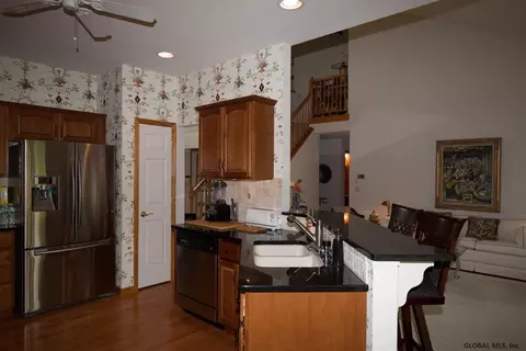 17 Walden Fields Dr, Delmar, NY 12054 photo 13