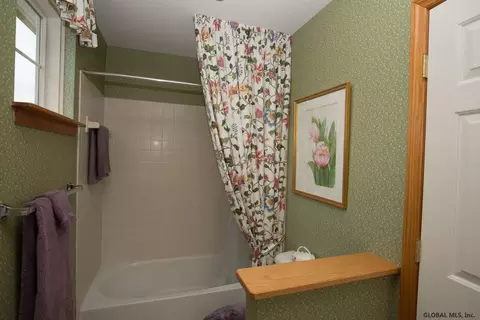 17 Walden Fields Dr, Delmar, NY 12054 photo 24
