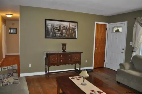 168 Cromer Ave, Schenectady, NY 12304 photo 8
