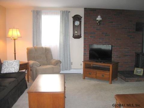 4 Sunset Blvd, Waterford, NY 12188 photo 4