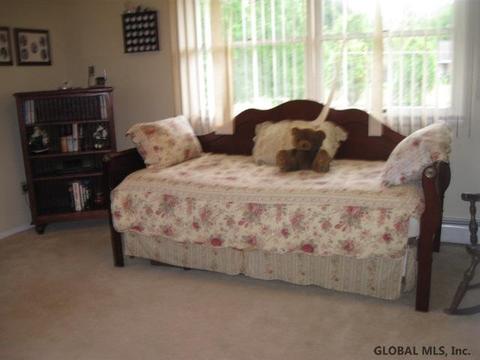 4 Sunset Blvd, Waterford, NY 12188 photo 15