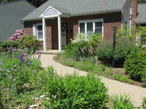 35 Fletcher Rd, Albany, NY 12203 photo 25