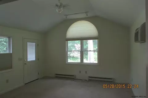 35 Fletcher Rd, Albany, NY 12203 photo 15