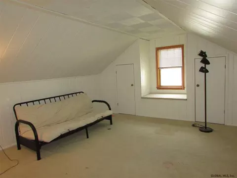 35 Fletcher Rd, Albany, NY 12203 photo 16